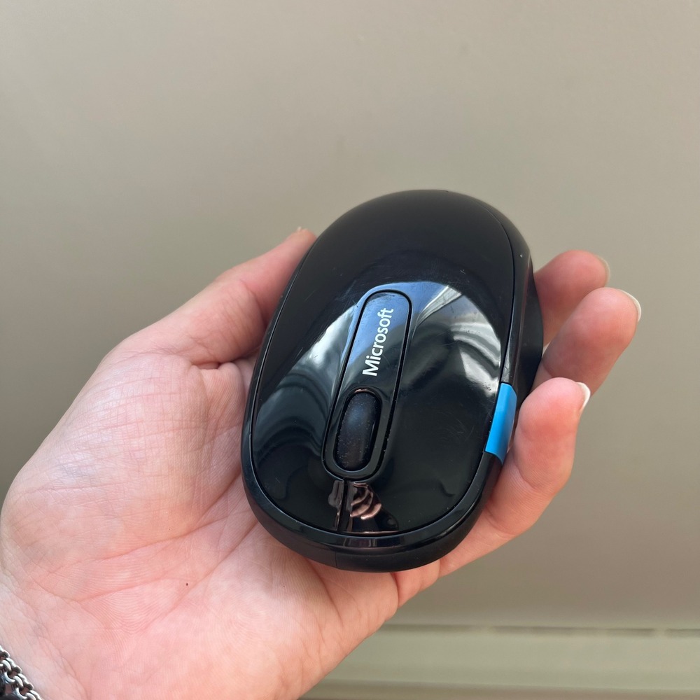 Microsoft Sculpt Comfort Mouse Bluetooth Wireless Black Blue 1534